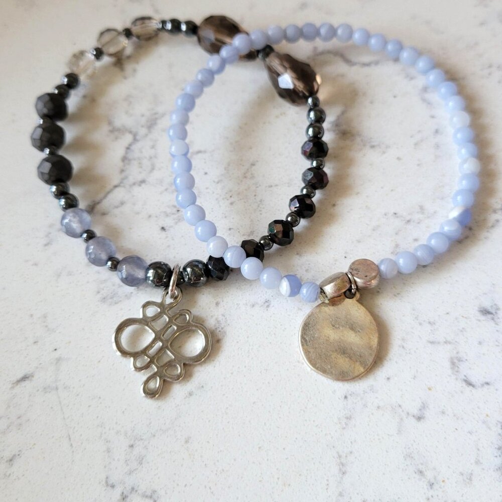 5/$25💎 Stretch Bracelets with Charms